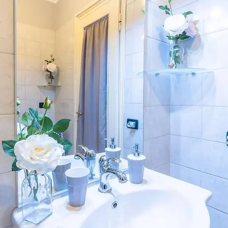 Terrazze Italiane City Center - White Apartment Verona Exterior foto
