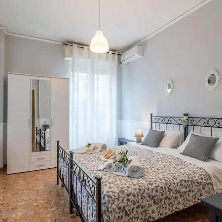 Terrazze Italiane City Center - White Apartment Verona Exterior foto
